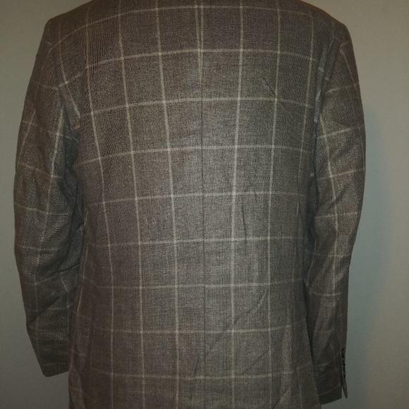 🔥42R Jos A Bank Blazer! 😎 - Picture 10 of 12